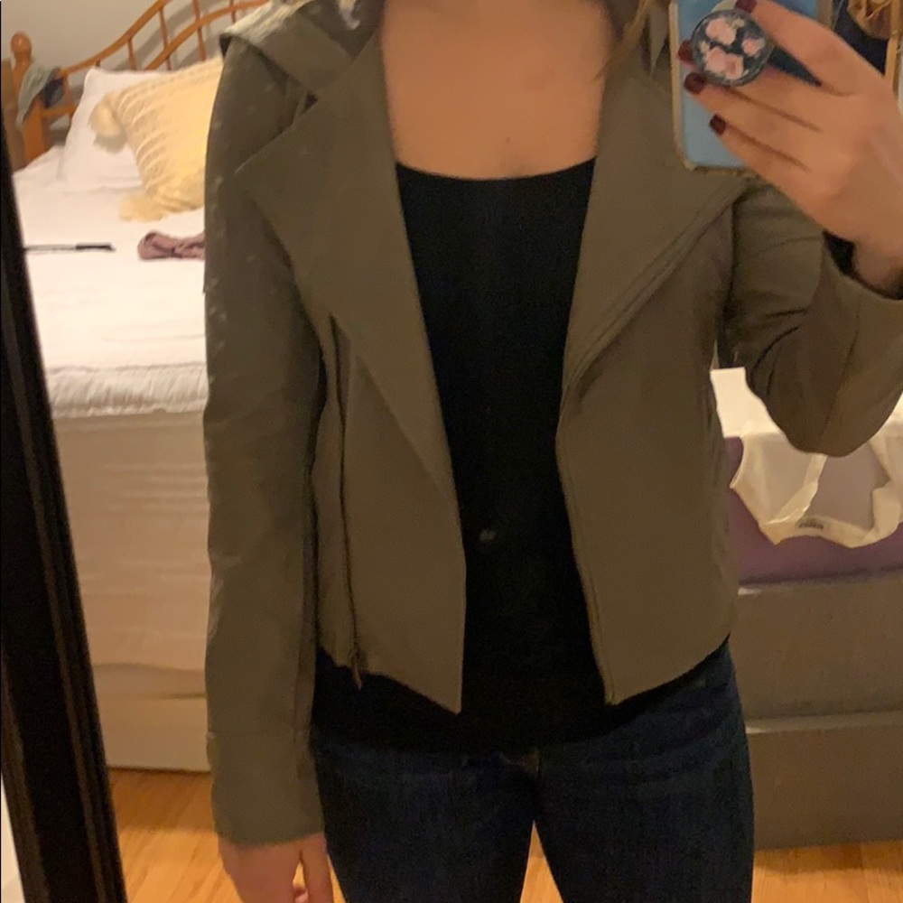 Leather Jacket - Picture 3 of 14